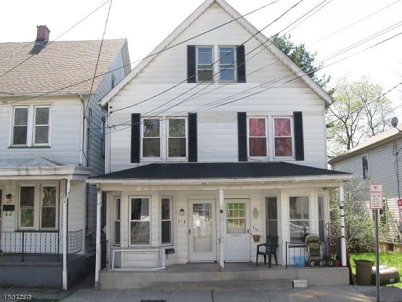 316 Warren St - Photo 1