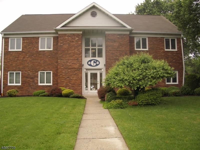 115 E Grove St, 1st Floor - Photo 1