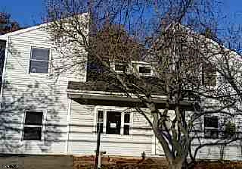 153 Franklin Ave - Photo 1