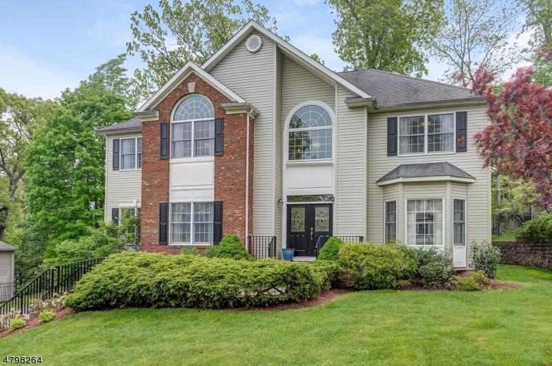 43 Jessica Way - Photo 1