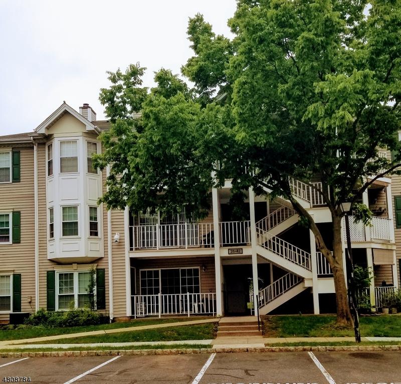 34 Brighton Way - Photo 1