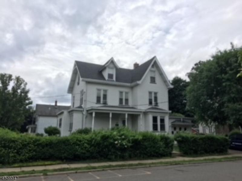 203 Dixon Ave - Photo 1