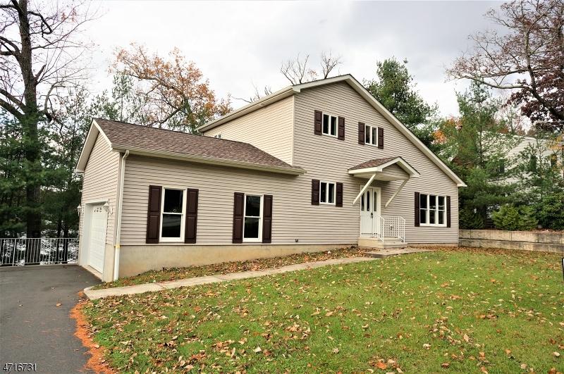 296 Lake Shore South - Photo 1