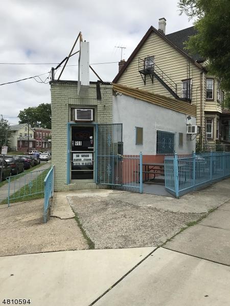 31 S Reid St - Photo 1