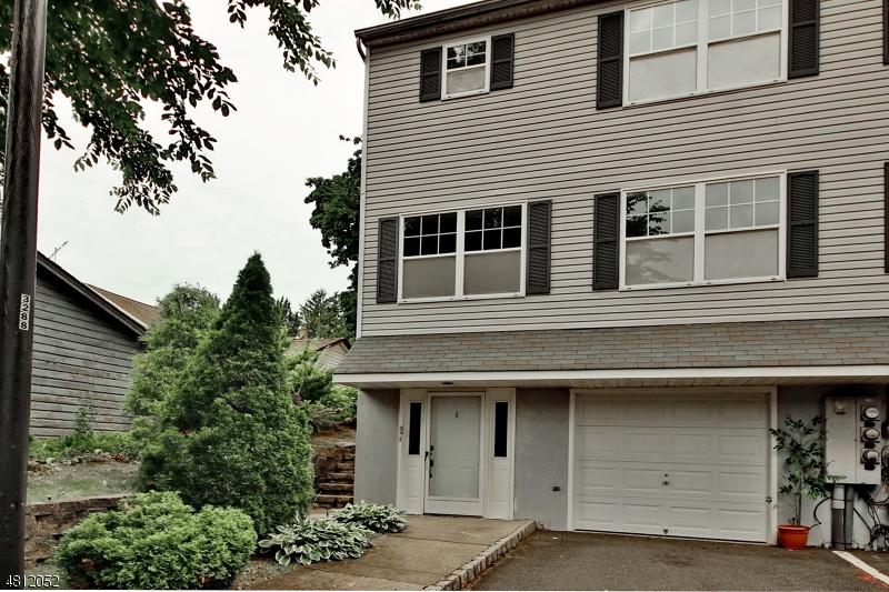 2031 Ostwood Ter - Photo 1