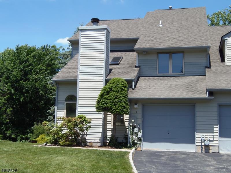10 Fowler Dr - Photo 1