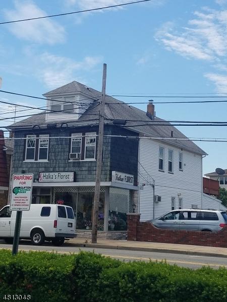 633 Van Houten Ave - Photo 1