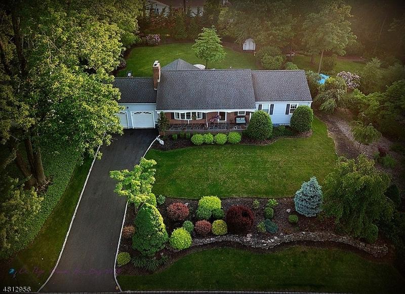 491 Bayberry Ln - Photo 1