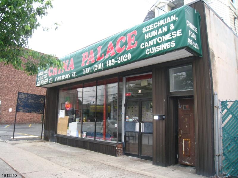 93 Anderson St - Photo 1