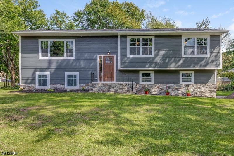 2208 Old Farm Rd - Photo 1