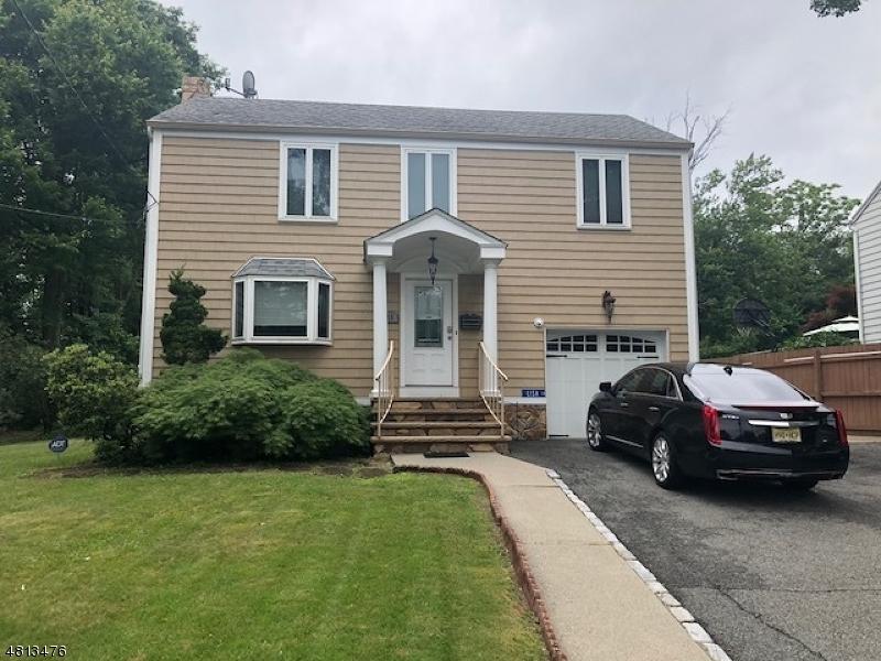 275 N Livingston Ave - Photo 1