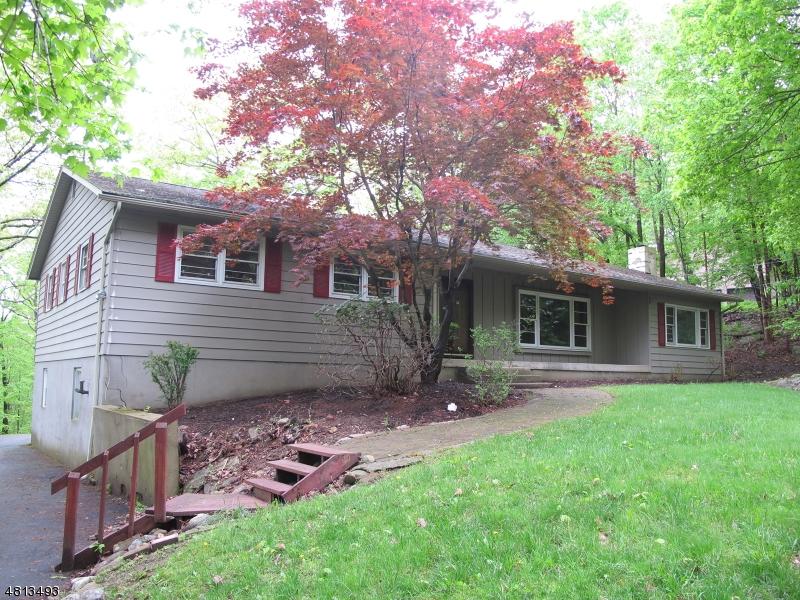 14 Crows Nest Rd - Photo 1