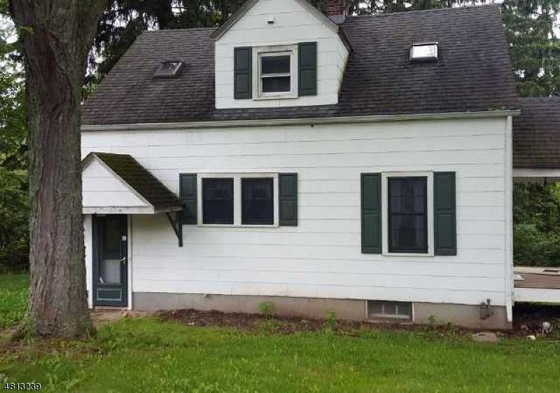 1145 Canal Rd - Photo 1