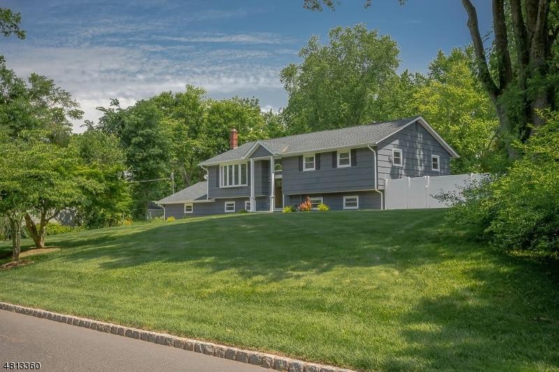 1653 Rahway Rd - Photo 1