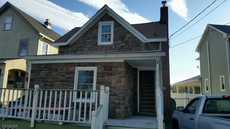 18 Lawnwood Ave - Photo 1