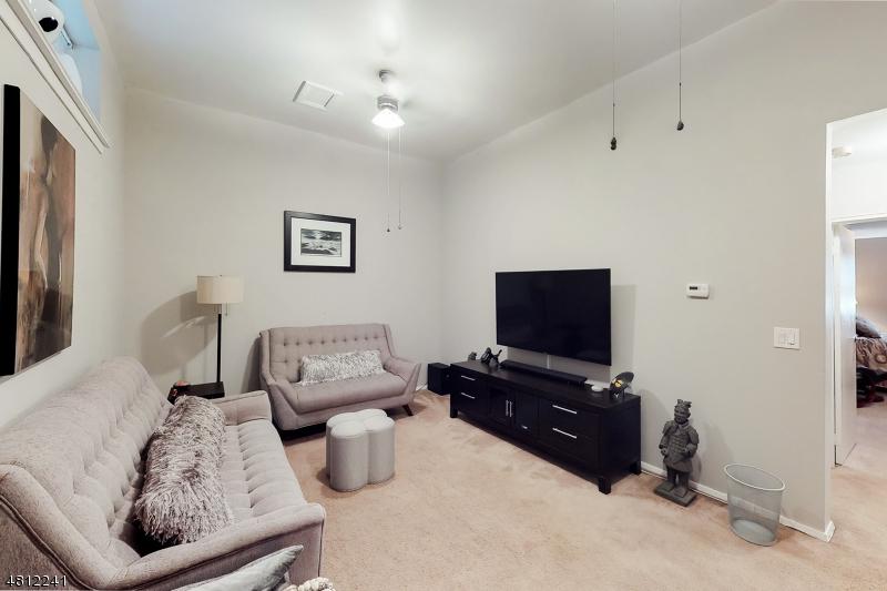 25 River Rd B1 - Photo 1