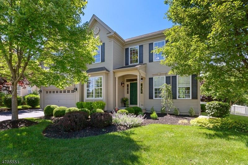 61 Crestview Dr - Photo 1