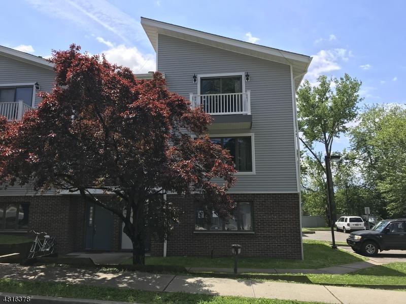 404 Grand Ave - Photo 1