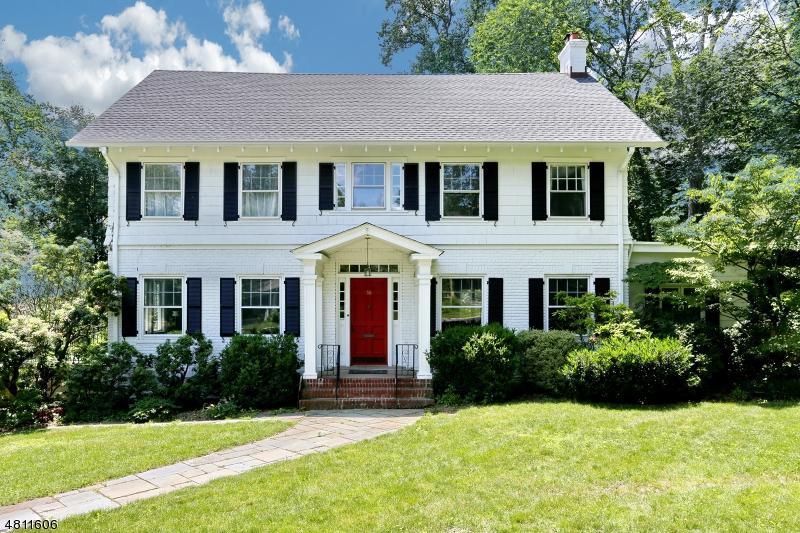 58 Euclid Ave - Photo 1