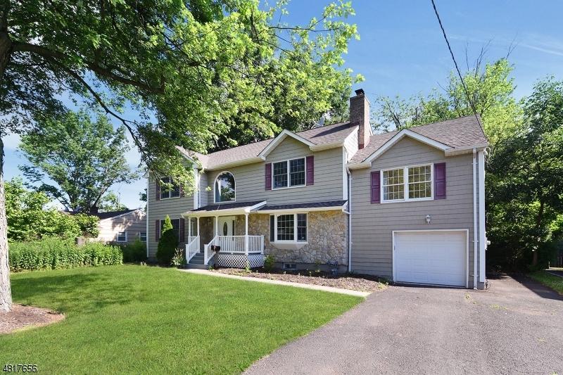 272 Madison Hill Rd - Photo 1