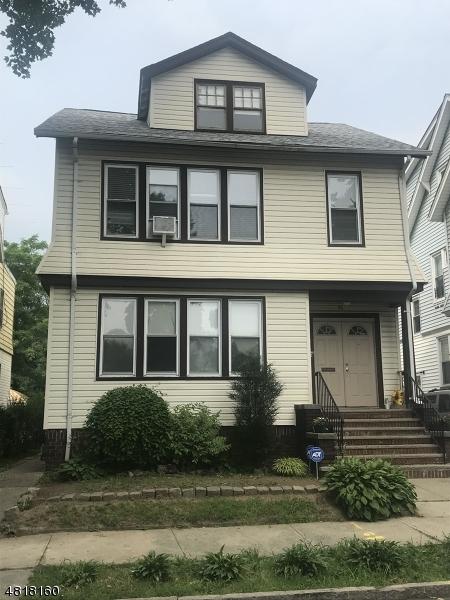 56 Hudson Ave - Photo 1
