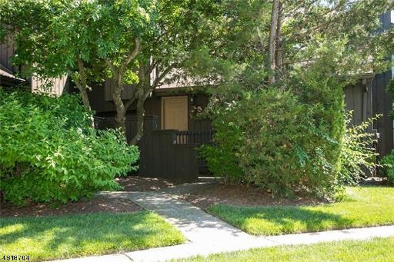 179 Westgate Dr - Photo 1
