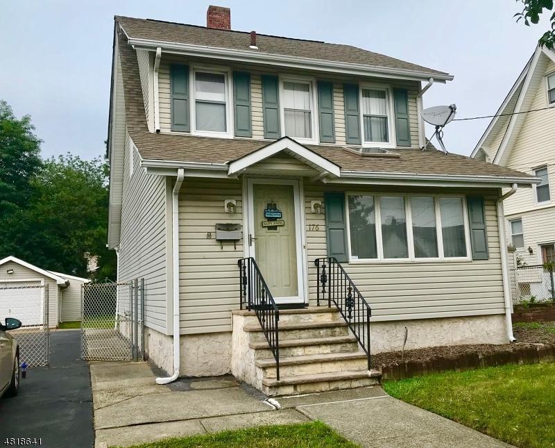 176 Smallwood Ave - Photo 1