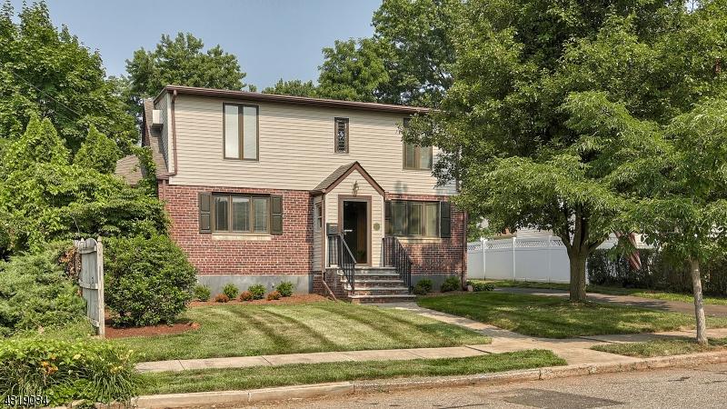 15 N Richards Ave - Photo 1