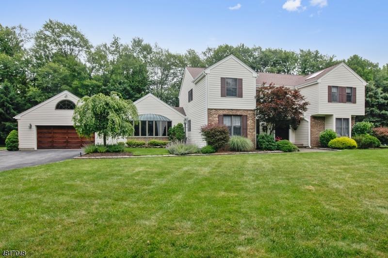 18 Ford Ln - Photo 1