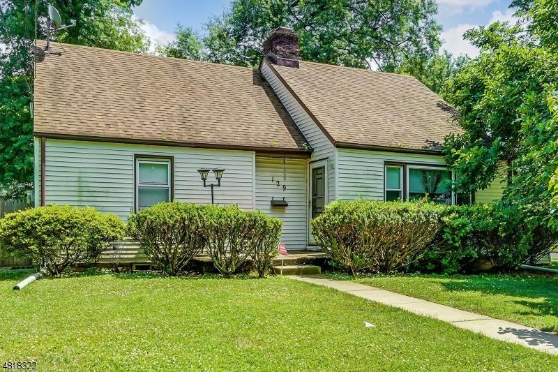 129 Myrtle Ave - Photo 1