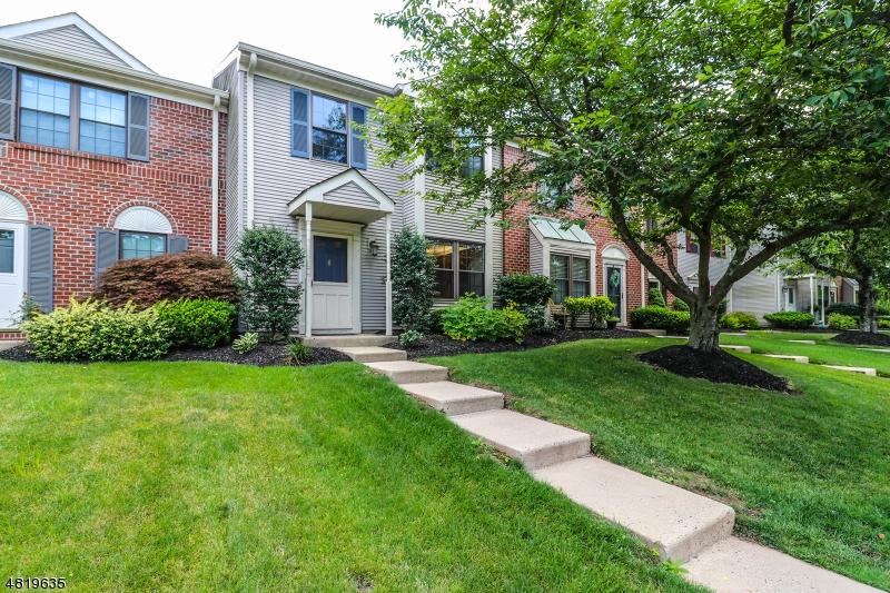 102 Baldwin Court - Photo 1