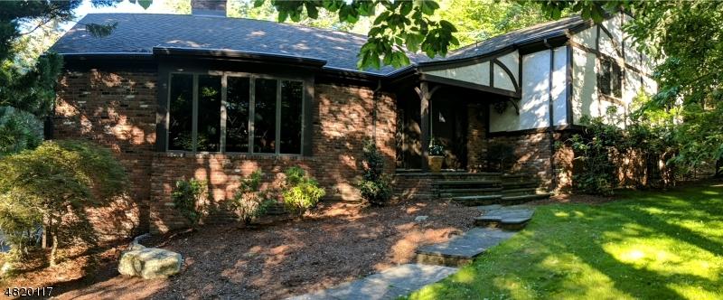 522 Pepperidge Tree Ln - Photo 1