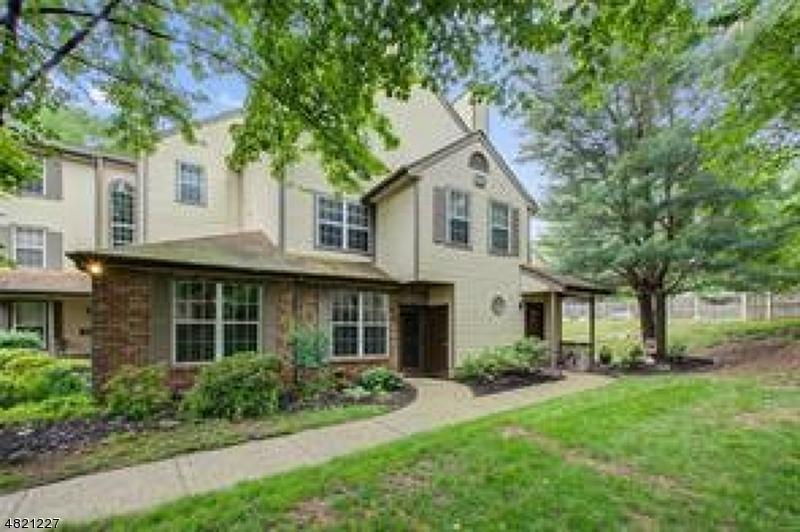 3151 Cypress Ct - Photo 1