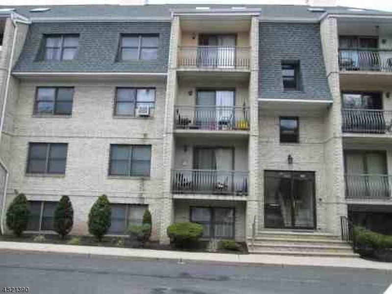 120 Westfield - Photo 1