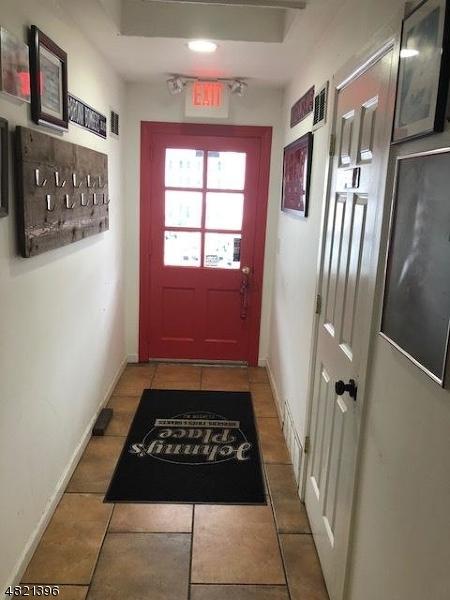 8 Leigh St - Photo 1