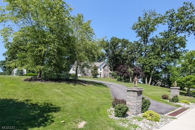 12 Demott Rd - Photo 1
