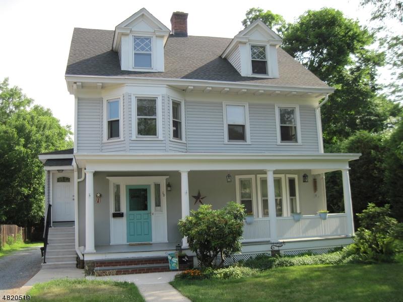 10 Cutler St - Photo 1