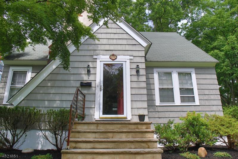 150 Clinton Ave - Photo 1