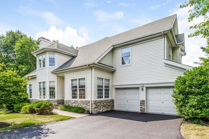 48 Westgate Dr - Photo 1