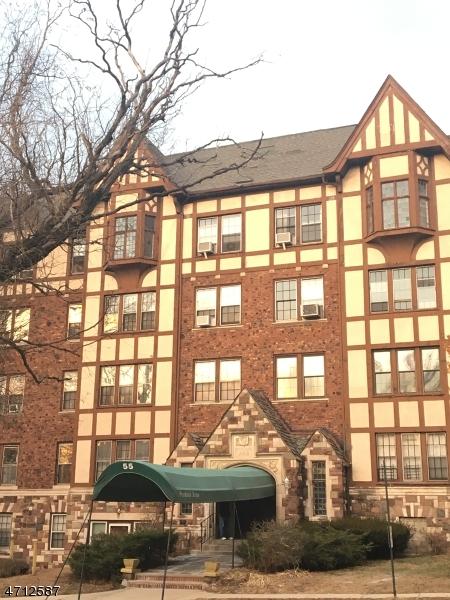 55 Randolph Place - Photo 1