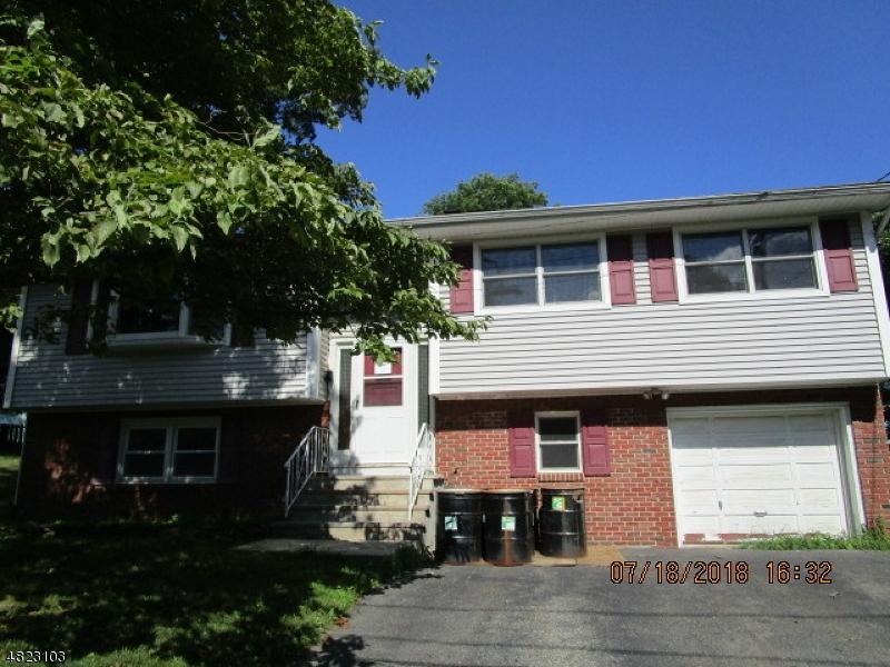 145 Schwarz Blvd - Photo 1