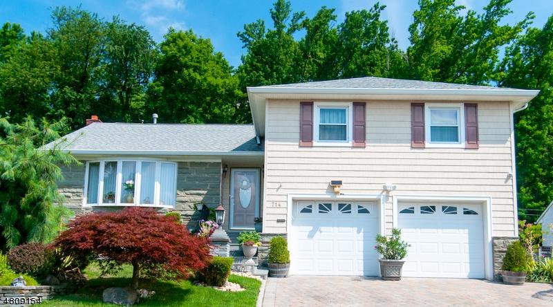 714 Roessner Dr - Photo 1