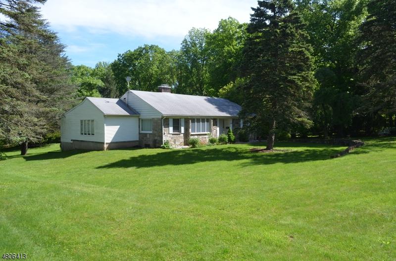 1039 Mountain Ave - Photo 1