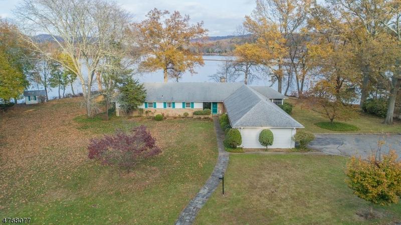 345 Pompton Ave - Photo 1