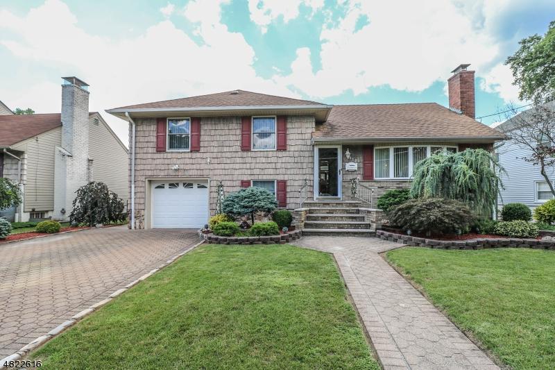 412 Walnut Ave - Photo 1