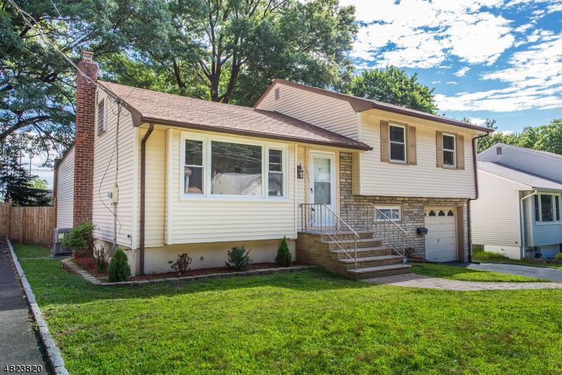 1021 Lowden Ave - Photo 1