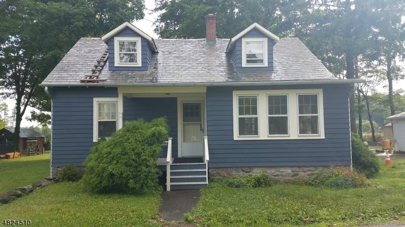 914 Main St - Photo 1
