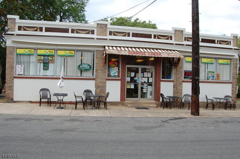 30 Market St - Photo 1