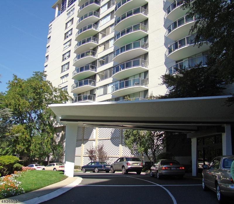 1 Claridge Dr.-103 - Photo 1