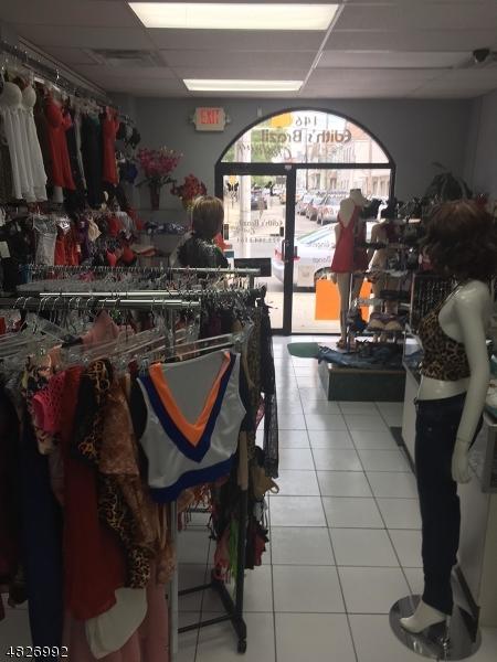 146 Wison Ave - Photo 1